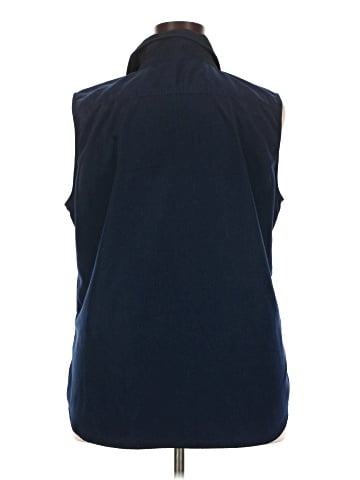 Travelsmith Sleeveless Button-Down Shirt (view 2)