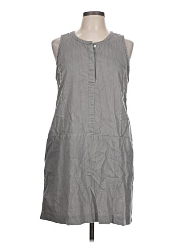 Everlane Casual Dress (view 1)