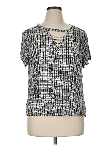 Jennifer Lopez Short Sleeve Henley (view 1)