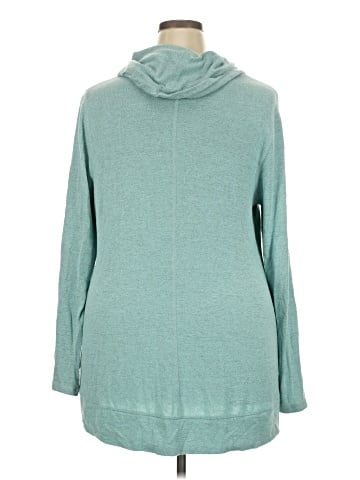 LIVI Active Pullover Sweater (view 2)