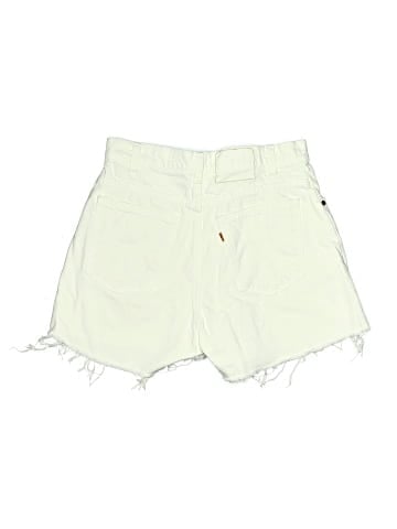 Levi's Shorts (view 2)
