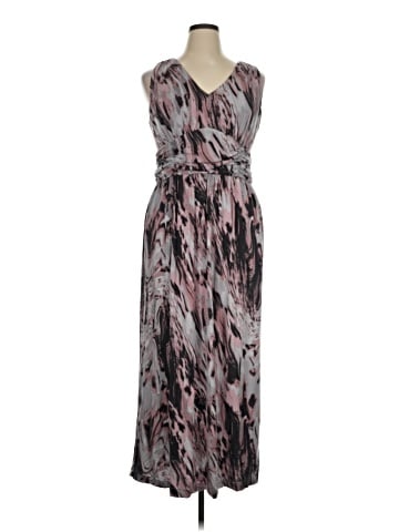 Daisy Fuentes Casual Dress (view 1)