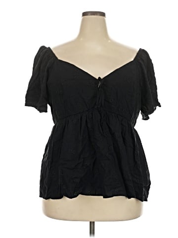 Torrid Short Sleeve Blouse (view 1)