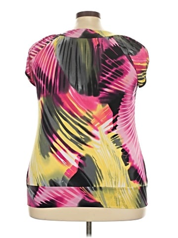 Free 2 luv Sleeveless Blouse (view 2)