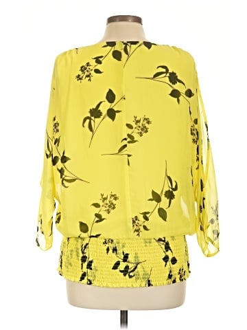 Vince Camuto 3/4 Sleeve Blouse (view 2)