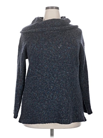 Lane Bryant Outlet Pullover Sweater (view 1)
