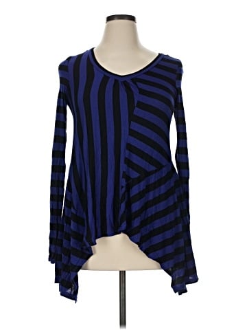 Jessica Simpson Long Sleeve T-Shirt (view 1)