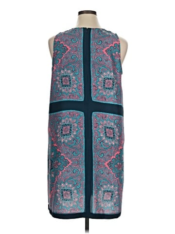 Ann Taylor LOFT Casual Dress (view 2)