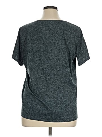 Nike Short Sleeve T-Shirt (view 2)