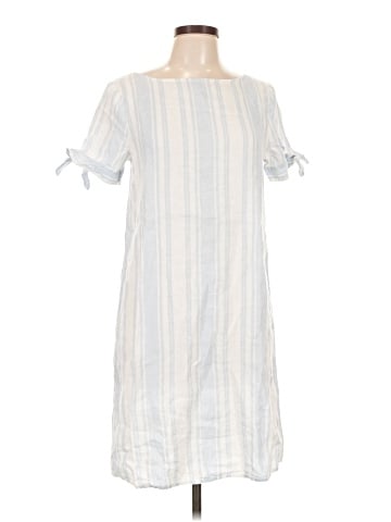 Saks Fifth Avenue Casual Dress (view 1)