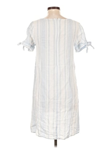 Saks Fifth Avenue Casual Dress (view 2)