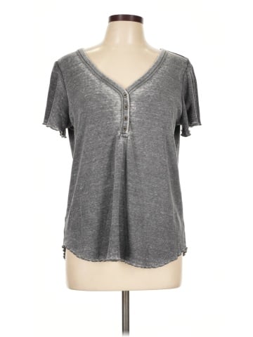 Jane and Delancey Short Sleeve Henley (view 1)