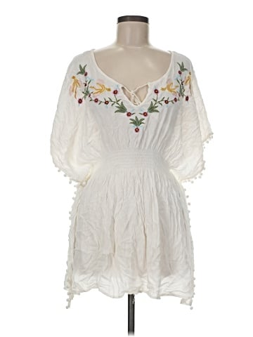 Francesca's 3/4 Sleeve Blouse (view 1)