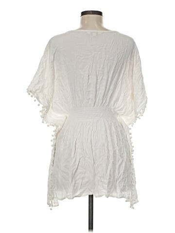 Francesca's 3/4 Sleeve Blouse (view 2)