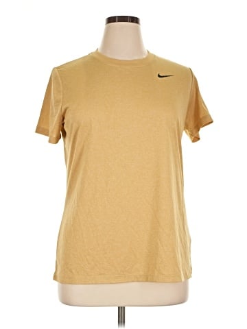 Nike Active T-Shirt (view 1)