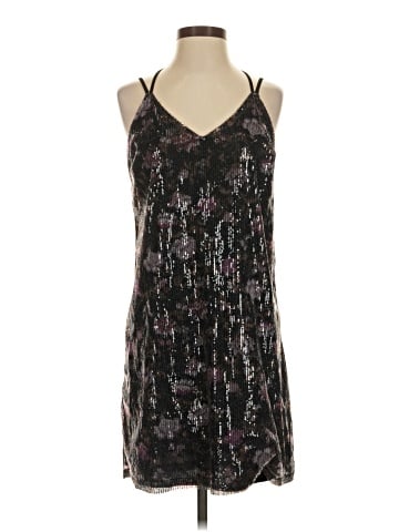 Xhilaration Cocktail Dress (view 1)