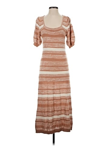 Amour Vert Casual Dress (view 1)