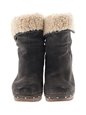 Ugg Ankle Boots (view 2)