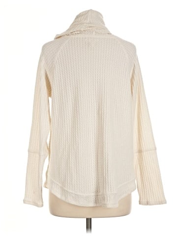 Cupio Pullover Sweater (view 2)