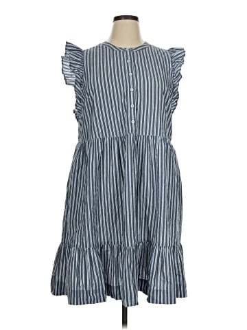 Old Navy Casual Dress (view 1)