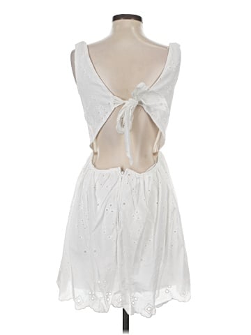 Audrey Parks x Francesca's Casual Dress (view 2)