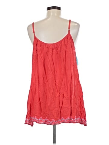 Tiare Hawaii Sleeveless Blouse (view 2)