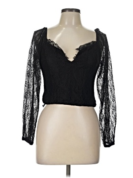 Almost Famous 3/4 Sleeve Top