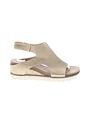 Diba Wedges (view 1)
