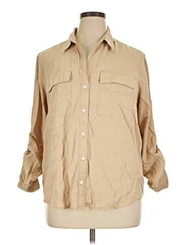 Levi's 3/4 Sleeve Button-Down Shirt (view 1)