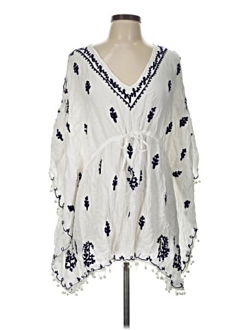 Ocean Drive Clothing Co. 3/4 Sleeve Blouse (view 1)