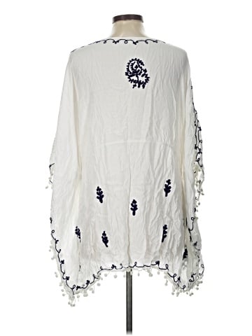 Ocean Drive Clothing Co. 3/4 Sleeve Blouse (view 2)