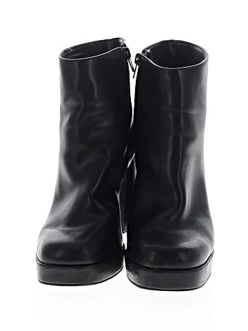 Madden Girl Ankle Boots (view 2)