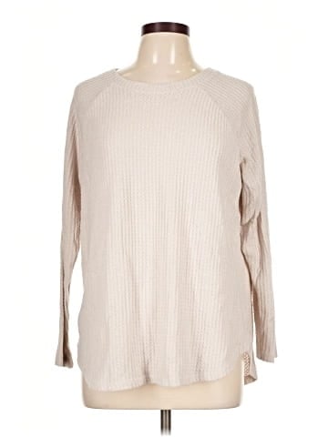 American Eagle Outfitters Pullover Sweater (view 1)