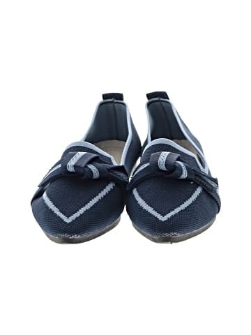Unbranded Flats (view 2)