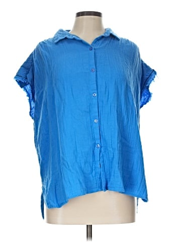 Lilla P Short Sleeve Blouse (view 1)