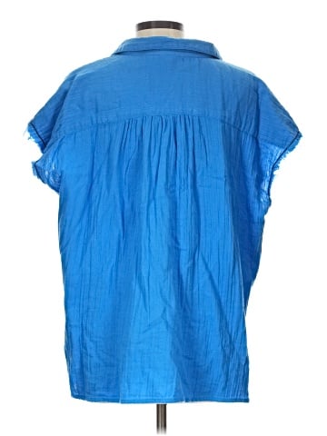 Lilla P Short Sleeve Blouse (view 2)