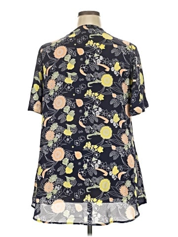 ModCloth Short Sleeve Blouse (view 2)