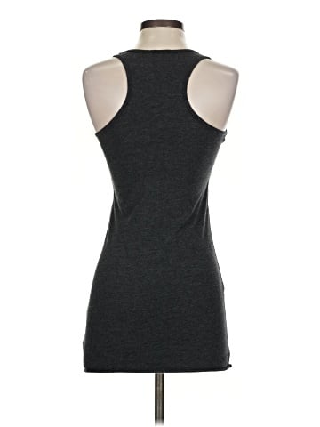 Delia's Tank Top (view 2)