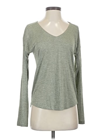 Lole Long Sleeve T-Shirt (view 1)