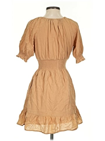 Old Navy Casual Dress (view 2)