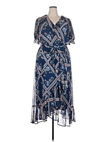 LC Lauren Conrad Casual Dress (view 1)
