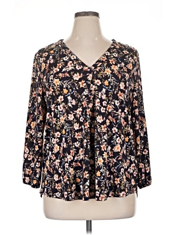 TWO by Vince Camuto 3/4 Sleeve T-Shirt (view 1)