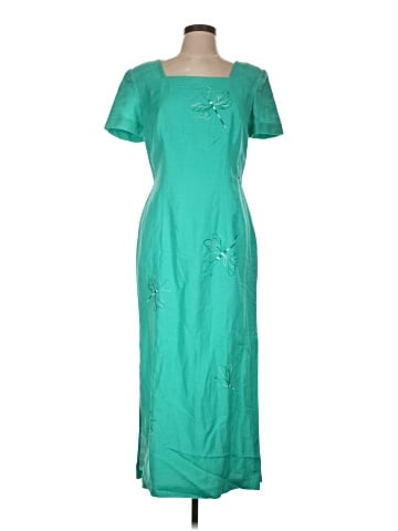 Donna Morgan Casual Dress (view 1)