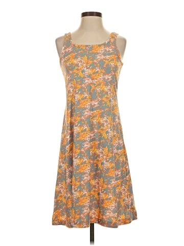 Columbia Casual Dress (view 1)