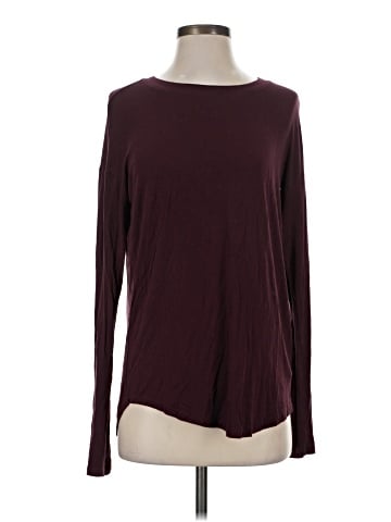 Gap Long Sleeve T-Shirt (view 1)