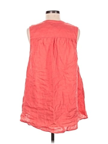 Tahari Sleeveless Button-Down Shirt (view 2)