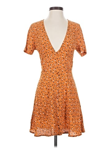 Forever 21 Casual Dress (view 1)