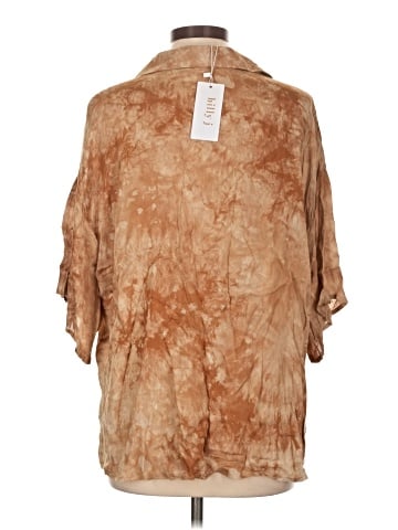 billy j 3/4 Sleeve Button-Down Shirt (view 2)