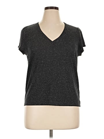 Victoria's Secret Short Sleeve T-Shirt (view 1)