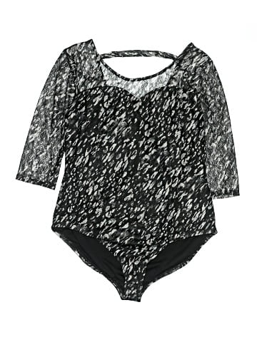 Xhilaration 3/4 Sleeve Top (view 1)